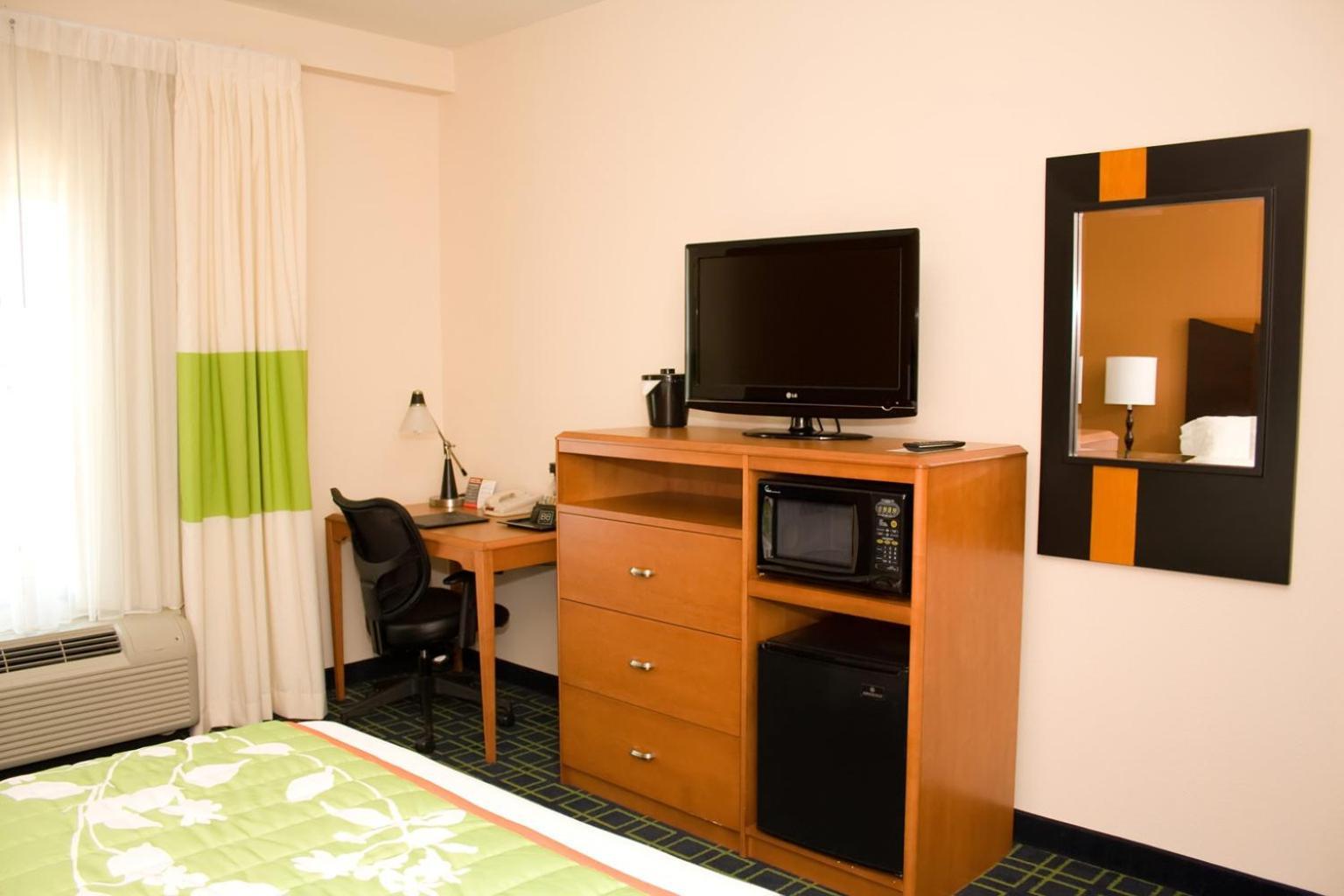 Fairfield Inn And Suites By Marriott Muskogee Exterior photo
