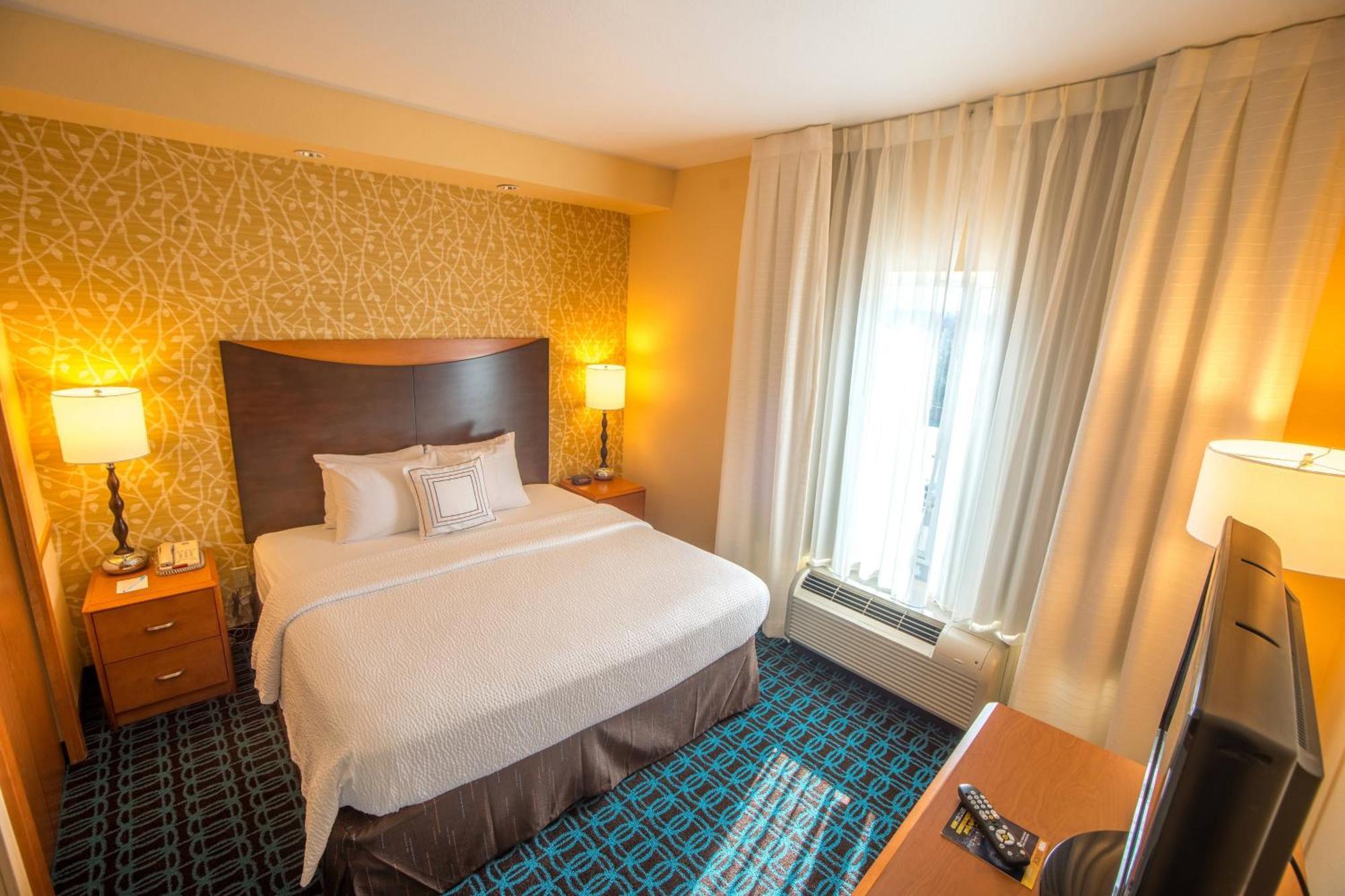 Fairfield Inn And Suites By Marriott Muskogee Exterior photo